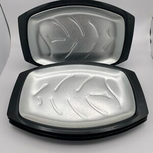 Nordic Ware Sizzling Steak & Fajita Servers Set of 4 Heat-Resistant Trays VTG